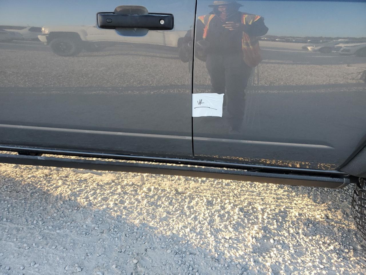 2023 Ford Bronco VIN 1FMEE5DP2PLB47520 Copart auction photo, water/flood damage thumbnail 13