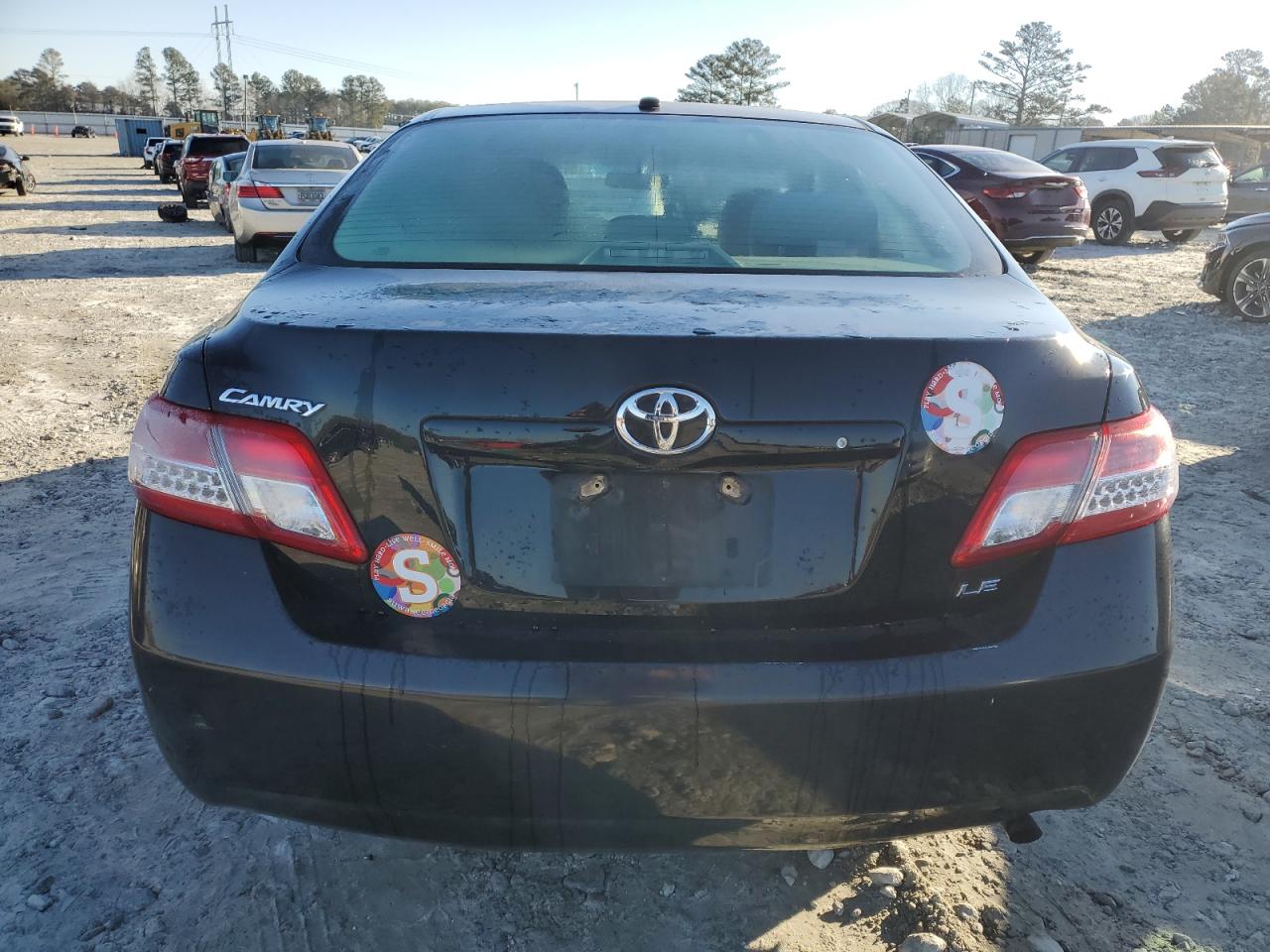 2011 Toyota Camry VIN 4T1BF3EK5BU215481 Copart auction photo, minor dent/scratches damage thumbnail 6