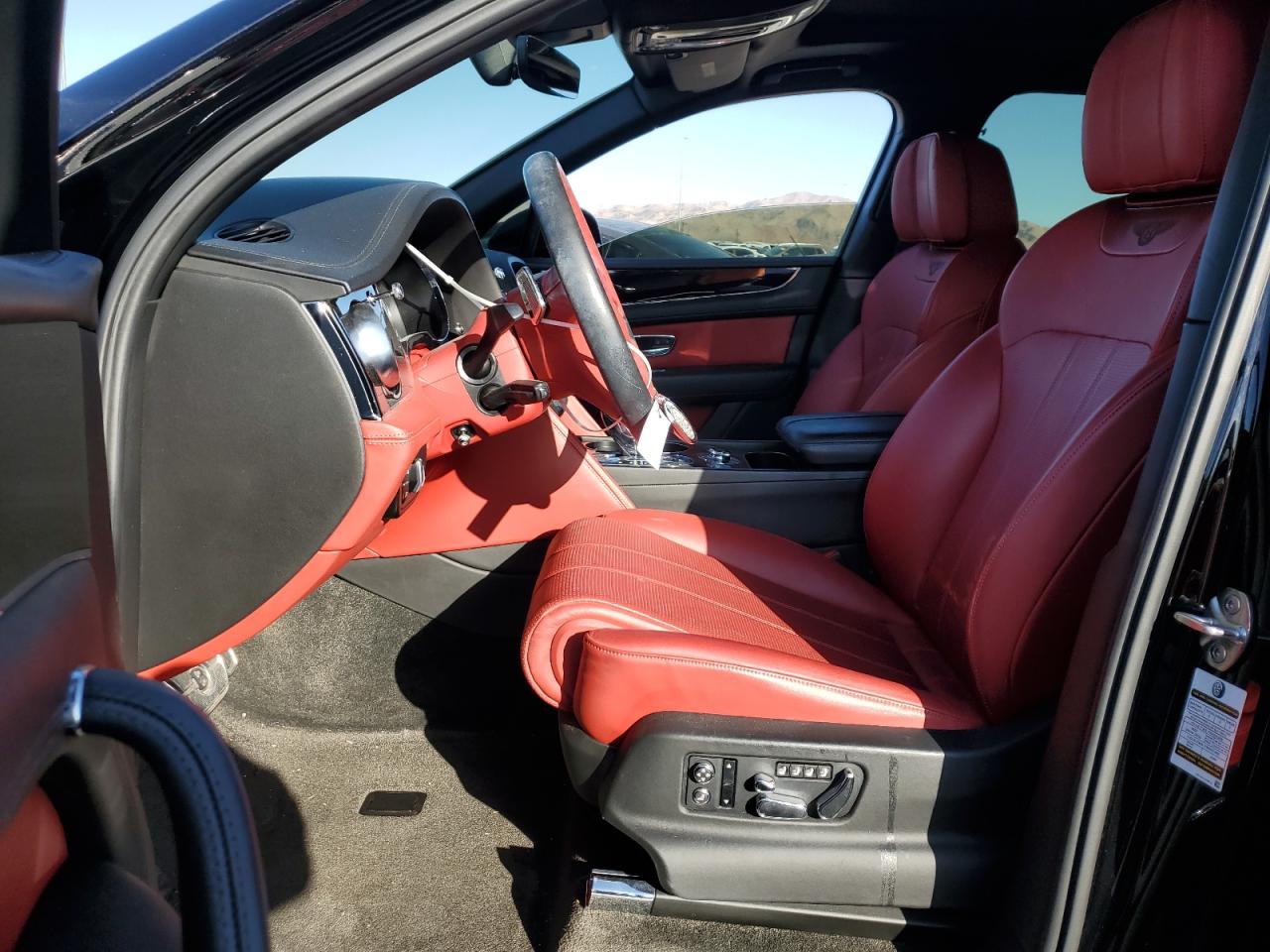 2019 Bentley Bentayga VIN SJAAM2ZV5KC024154 Copart auction photo, front end damage thumbnail 7
