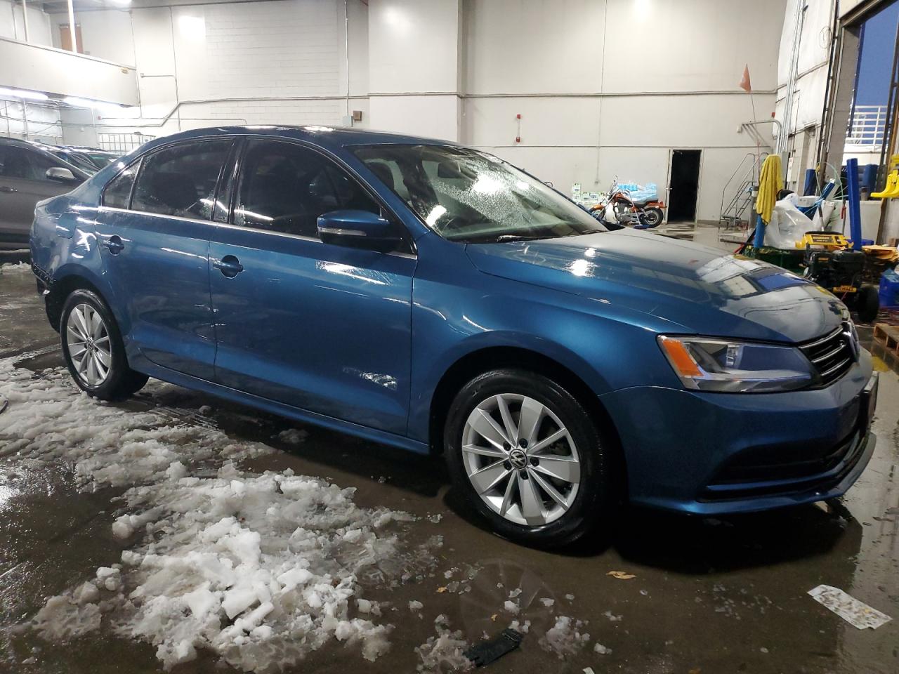 2015 Volkswagen Jetta VIN 3VWD07AJ2FM256757 Copart auction photo, rear end / side damage thumbnail 4