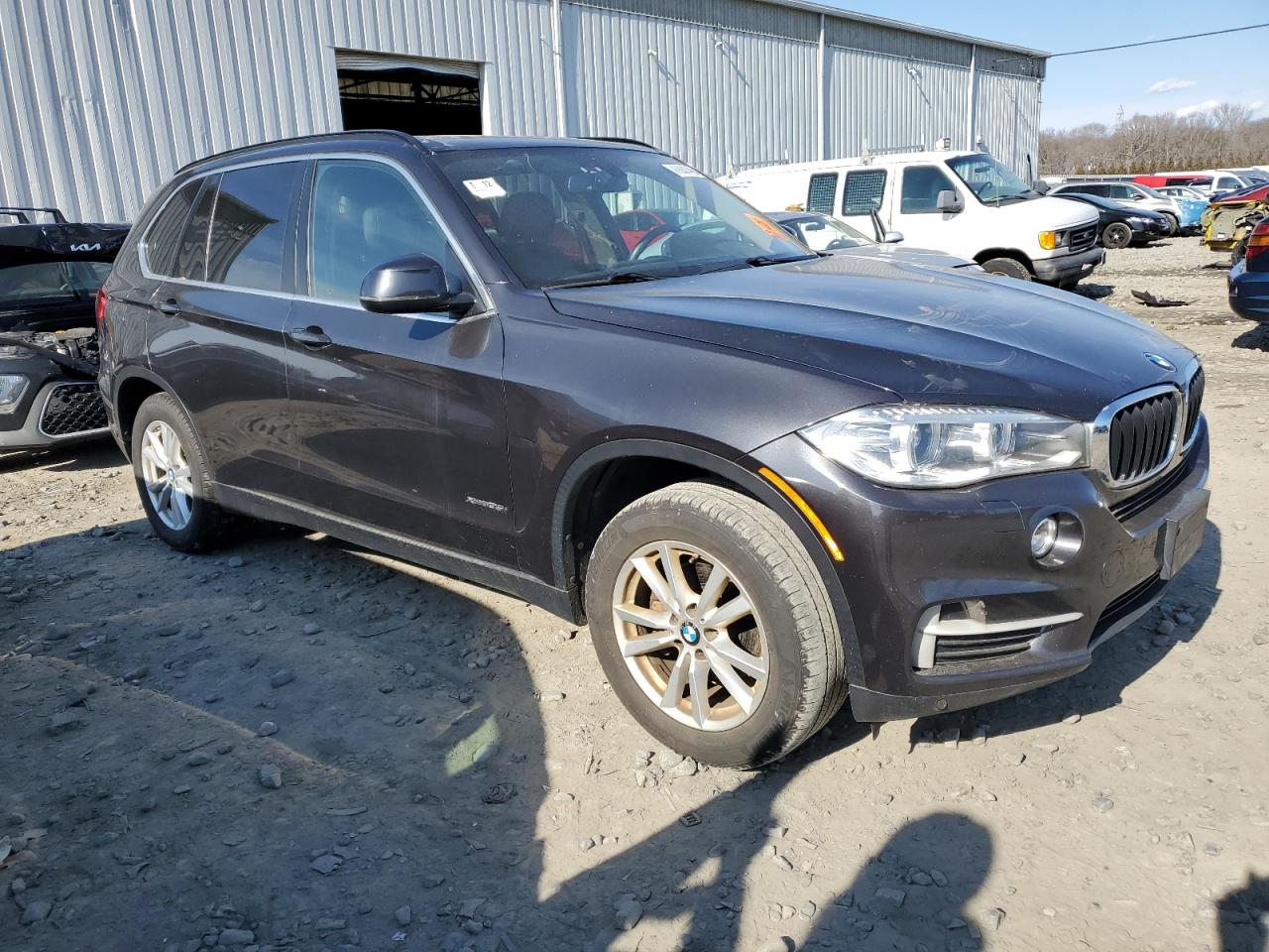 2015 BMW X5 VIN 5UXKR0C56F0K56740 Copart auction photo, biohazard/chemical / normal wear damage thumbnail 4
