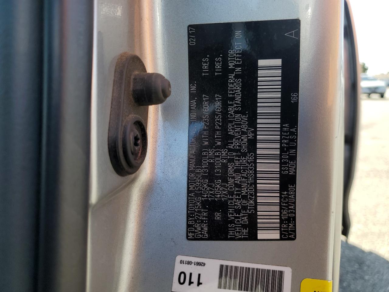 2017 Toyota Sienna VIN 5TDKZ3DC1HS835165 Copart auction photo, rear end damage thumbnail 15