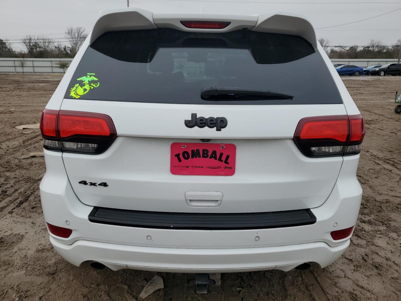 2015 Jeep Grand Cherokee VIN 1C4RJFAG1FC103082 Copart auction photo, front end / minor dent/scratches damage thumbnail 6
