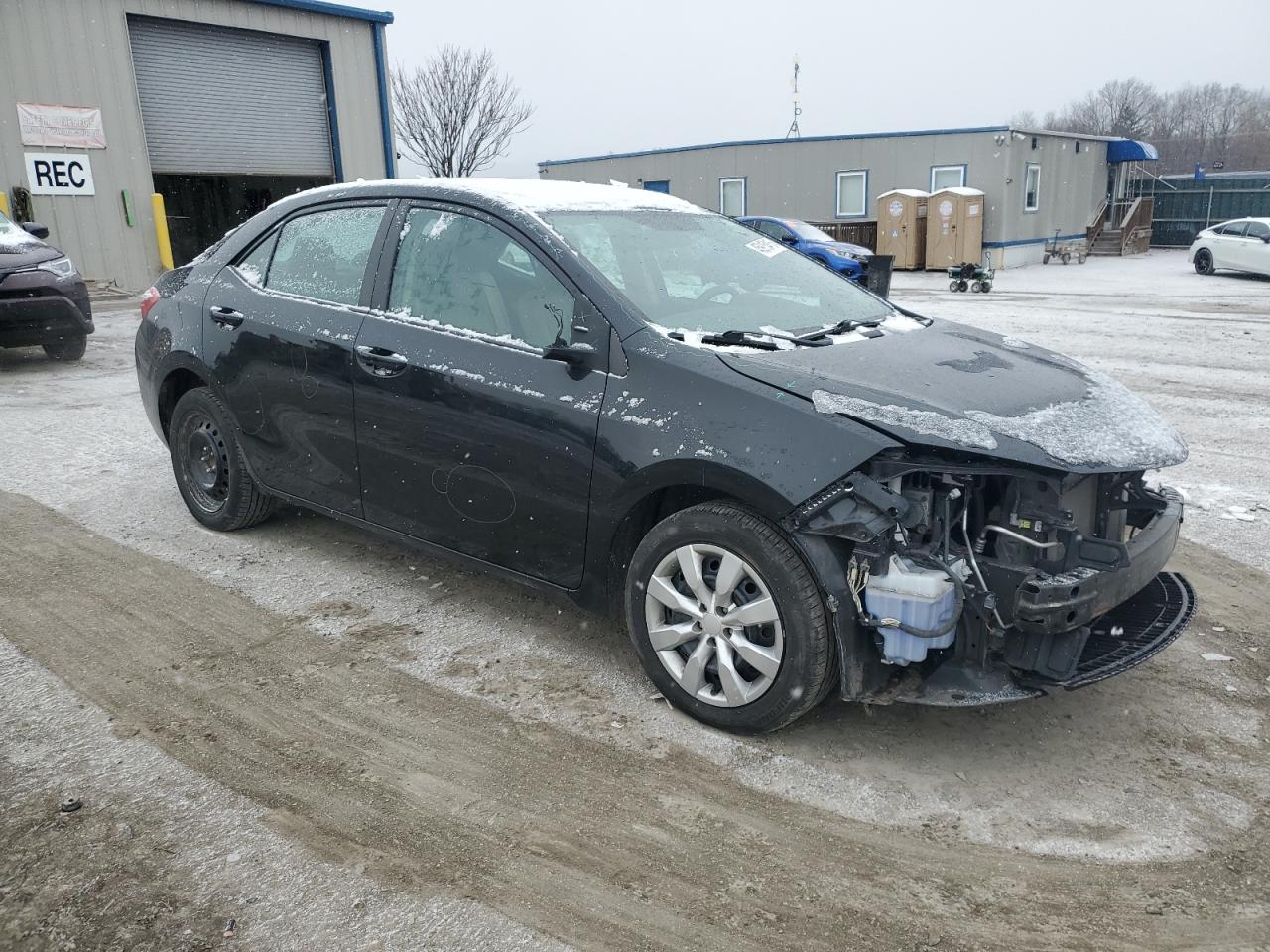 2015 Toyota Corolla VIN 2T1BURHE4FC460651 Copart auction photo, front end / rear end damage thumbnail 4