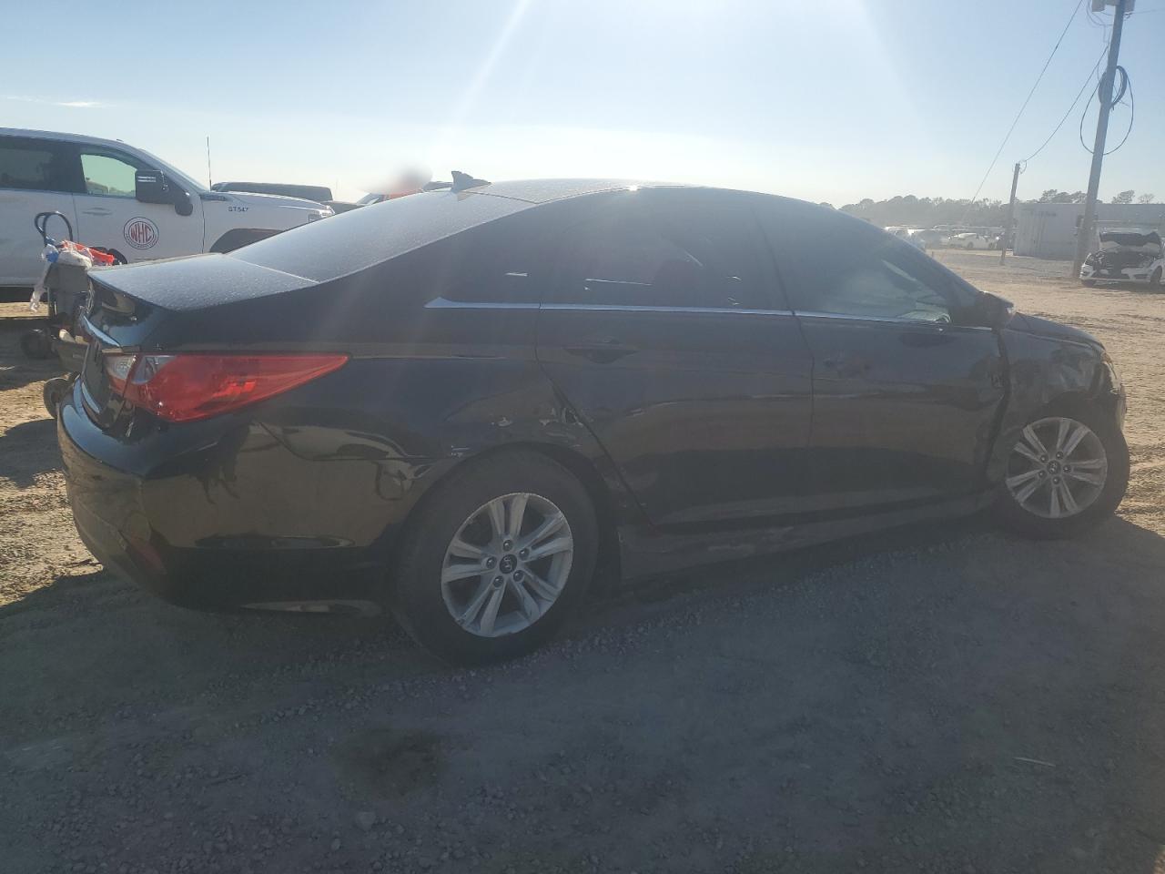 2014 Hyundai Sonata VIN 5NPEB4AC2EH923994 Copart auction photo, front end damage thumbnail 3