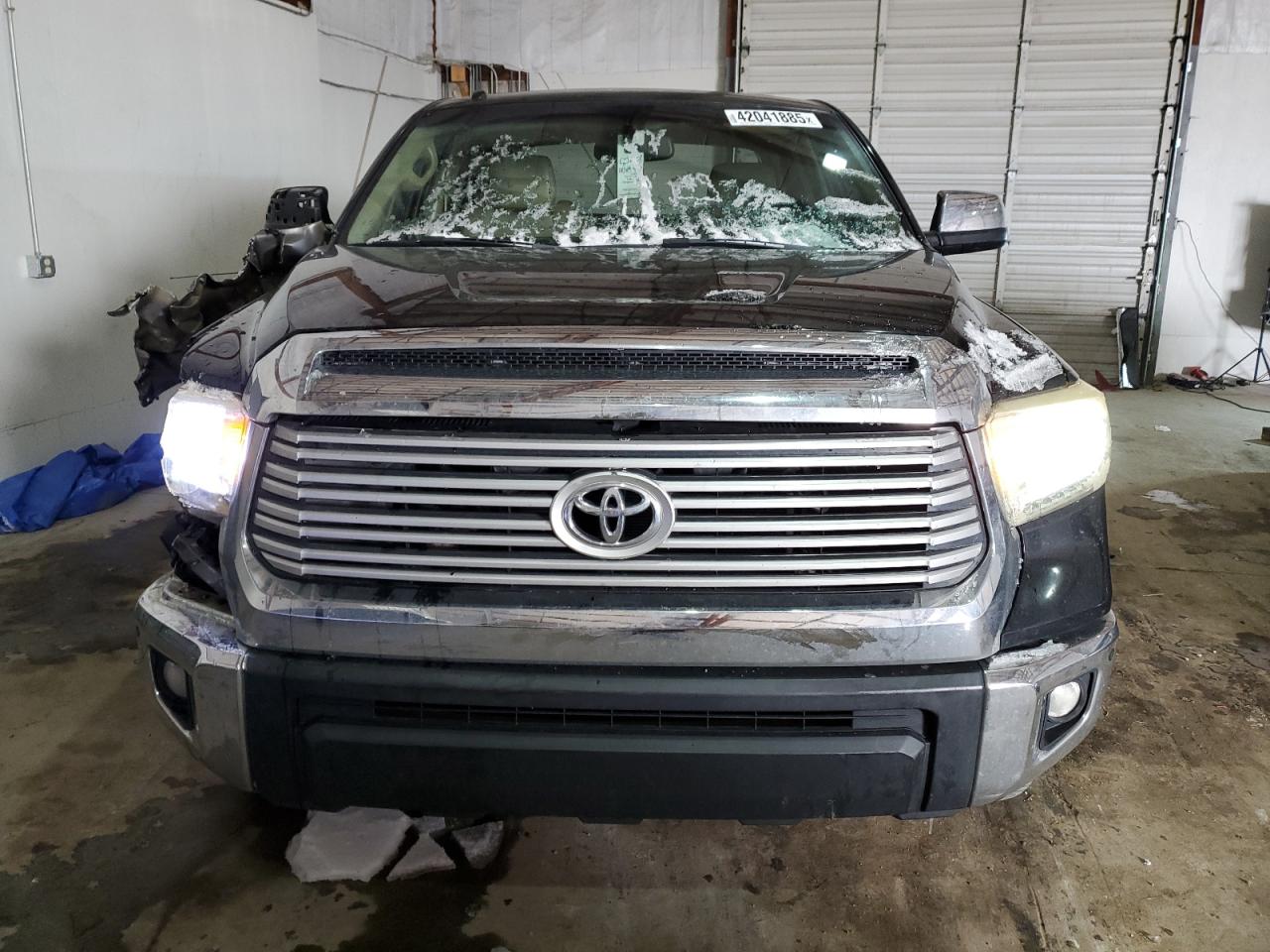 2014 Toyota Tundra VIN 5TFFY5F17EX161332 Copart auction photo, front end / side damage thumbnail 5