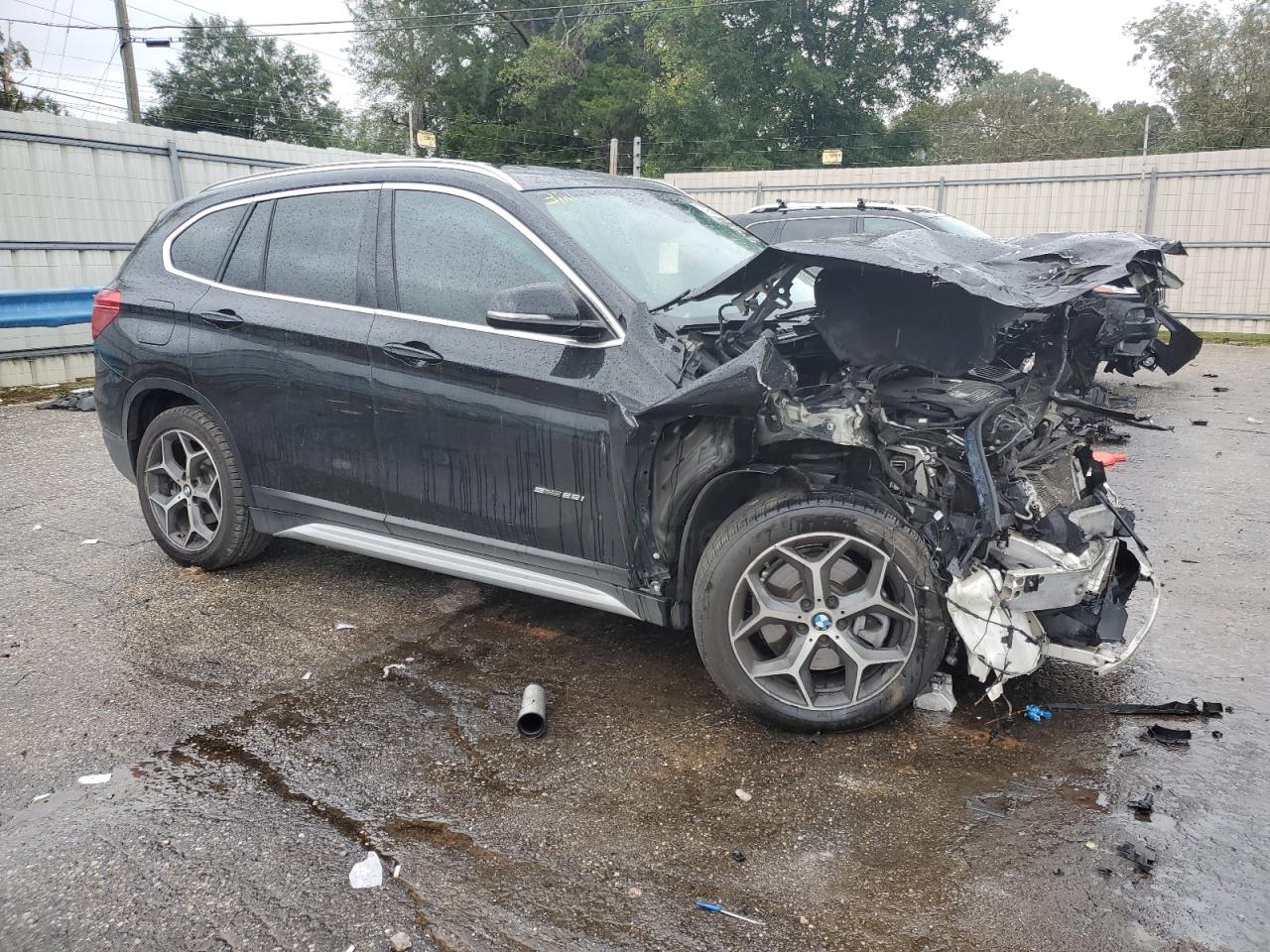 2018 BMW X1 VIN WBXHU7C38J5H41092 Copart auction photo, front end damage thumbnail 4
