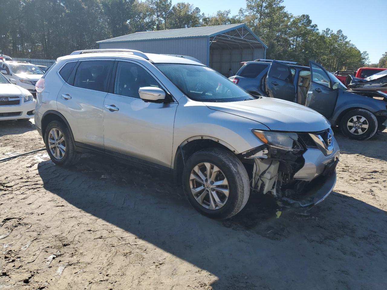 2015 Nissan Rogue VIN KNMAT2MVXFP501121 Copart auction photo, front end damage thumbnail 4