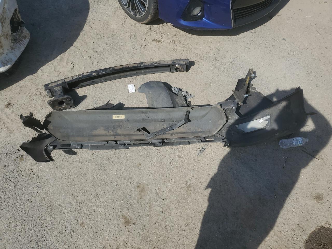 2016 Ford Escape VIN 1FMCU0F77GUC05724 Copart auction photo, rear end / minor dent/scratches damage thumbnail 13