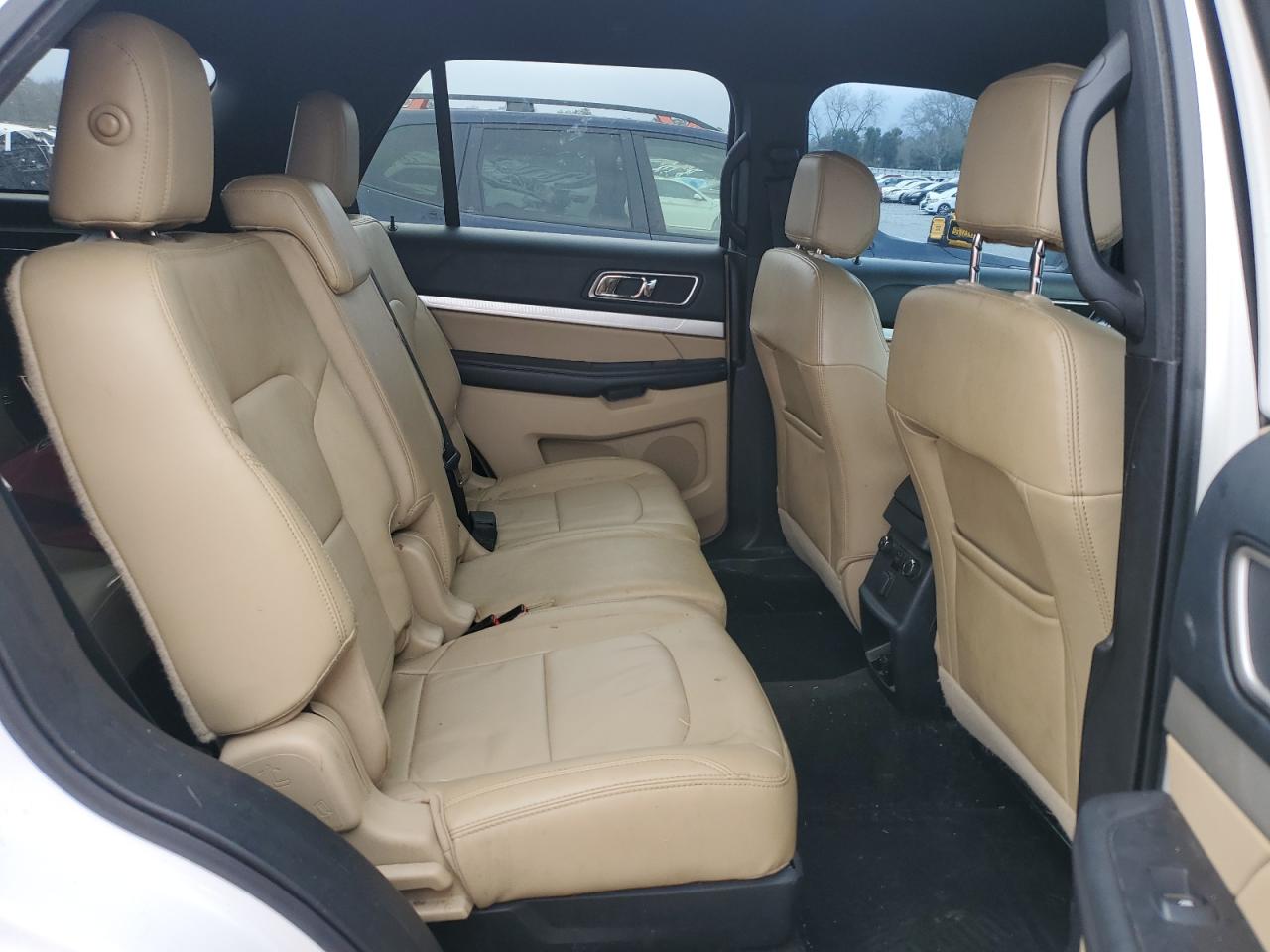 2016 Ford Explorer VIN 1FM5K7D84GGB31034 Copart auction photo, side / rear end damage thumbnail 11