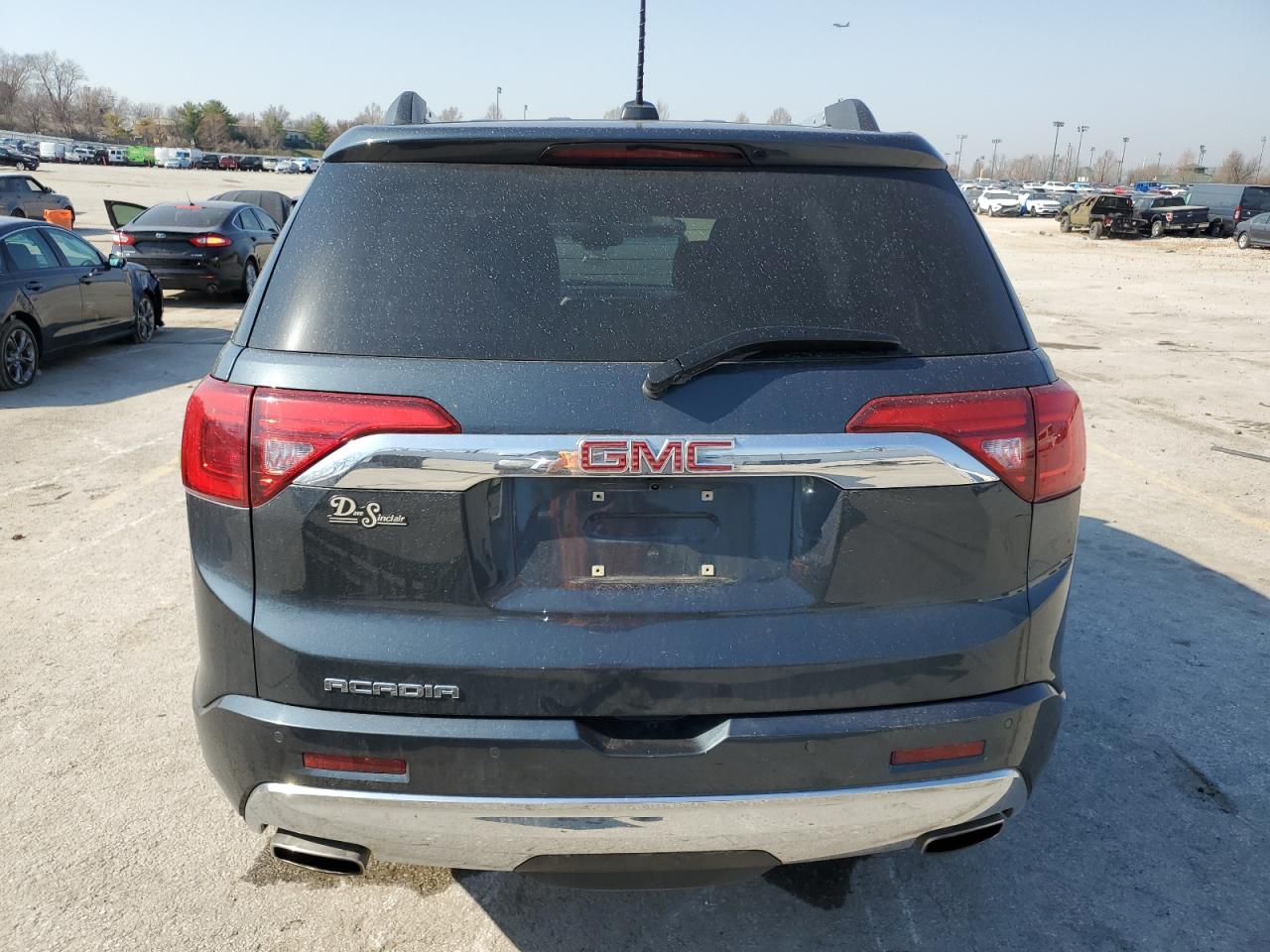 2019 GMC Acadia VIN 1GKKNPLS0KZ294387 Copart auction photo, front end / side damage thumbnail 6