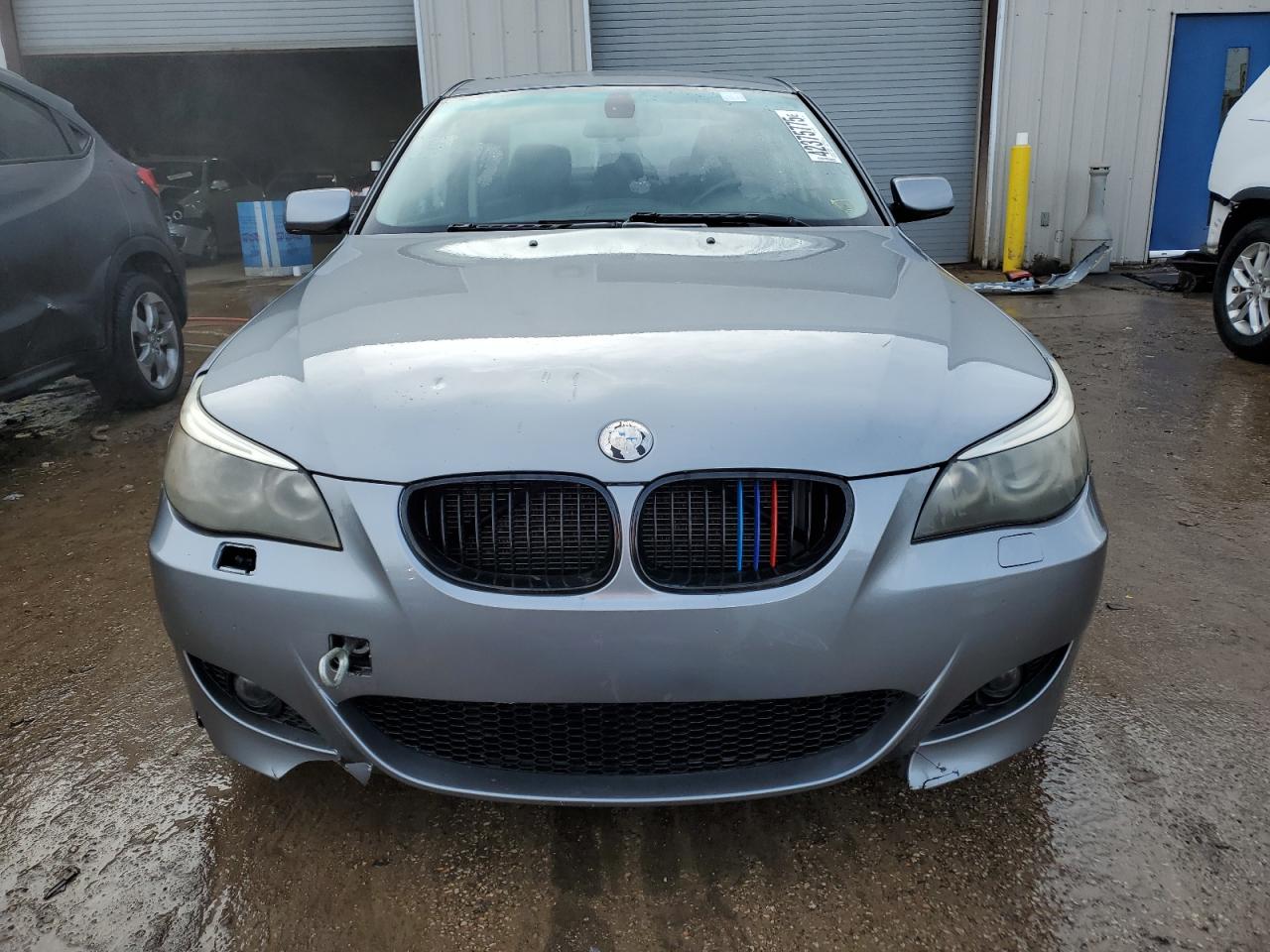 2006 BMW 5er VIN WBANF73536CG67561 Copart auction photo, side / rear end damage thumbnail 5