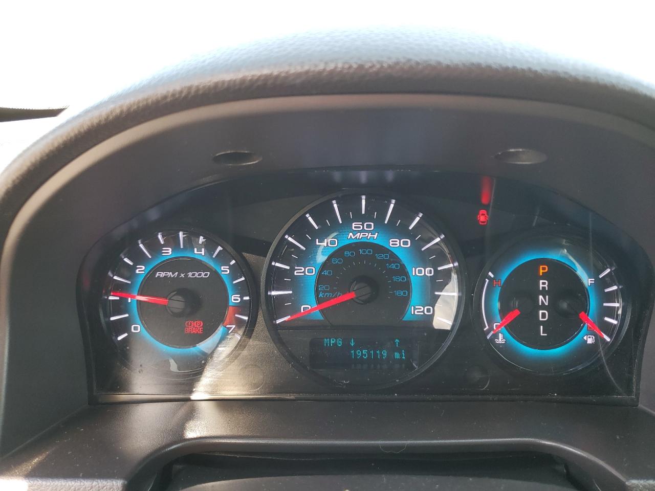 2012 Ford Fusion VIN 3FAHP0HA2CR355435 Copart auction photo, front end / minor dent/scratches damage thumbnail 9
