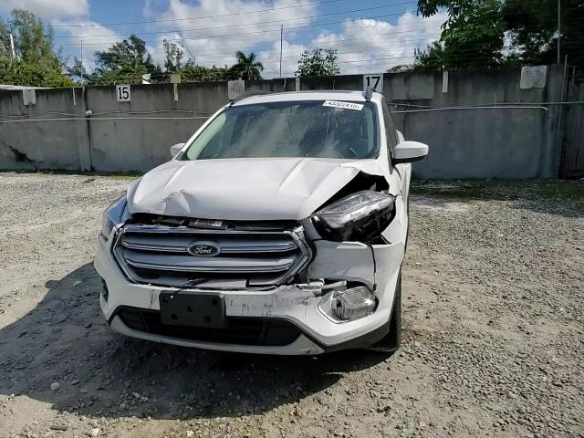 2018 Ford Escape VIN 1FMCU0GD2JUB75382 Copart auction photo, front end damage thumbnail 11