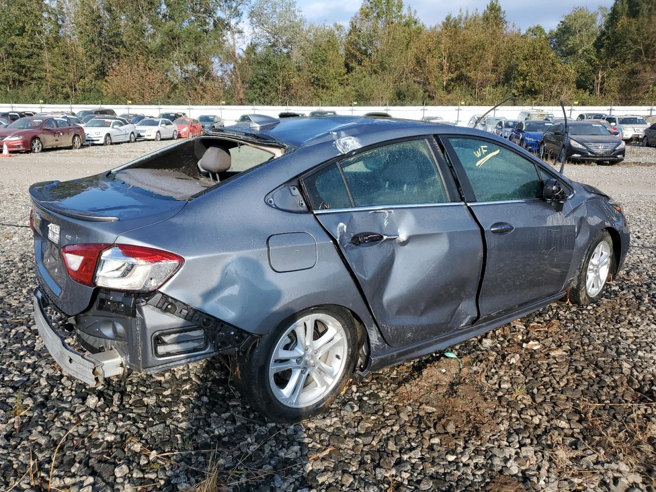 2018 Chevrolet Cruze VIN 1G1BE5SM6J7246849 Copart auction photo, water/flood / top/roof damage thumbnail 3