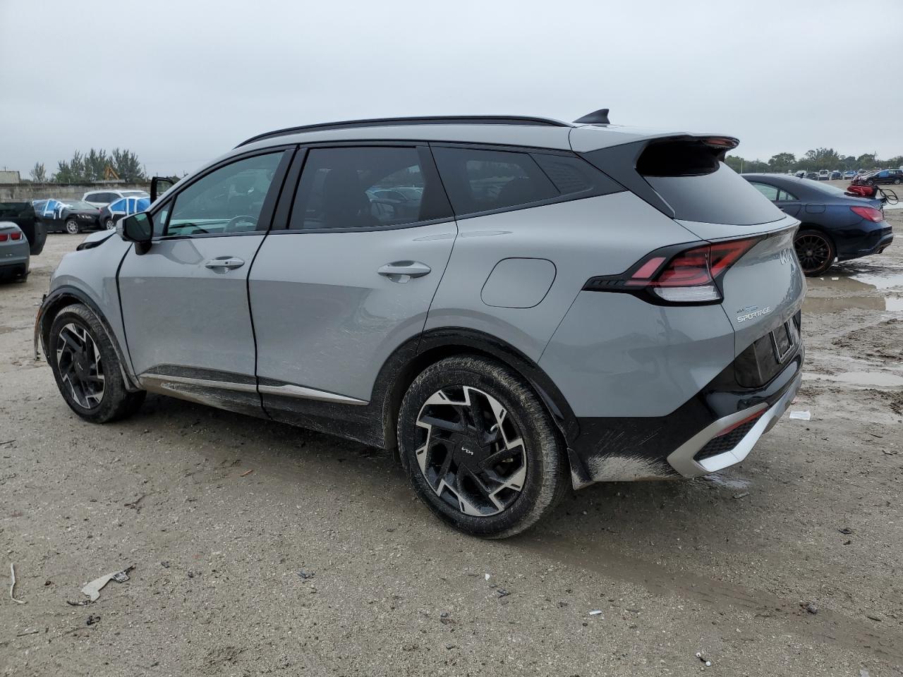 2024 KIA Sportage VIN 5XYK53DF5RG176575 Copart auction photo, front end / minor dent/scratches damage thumbnail 2