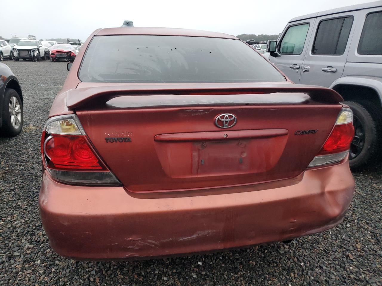 2005 Toyota Camry VIN 4T1BE32K25U400695 Copart auction photo, side / rear end damage thumbnail 6