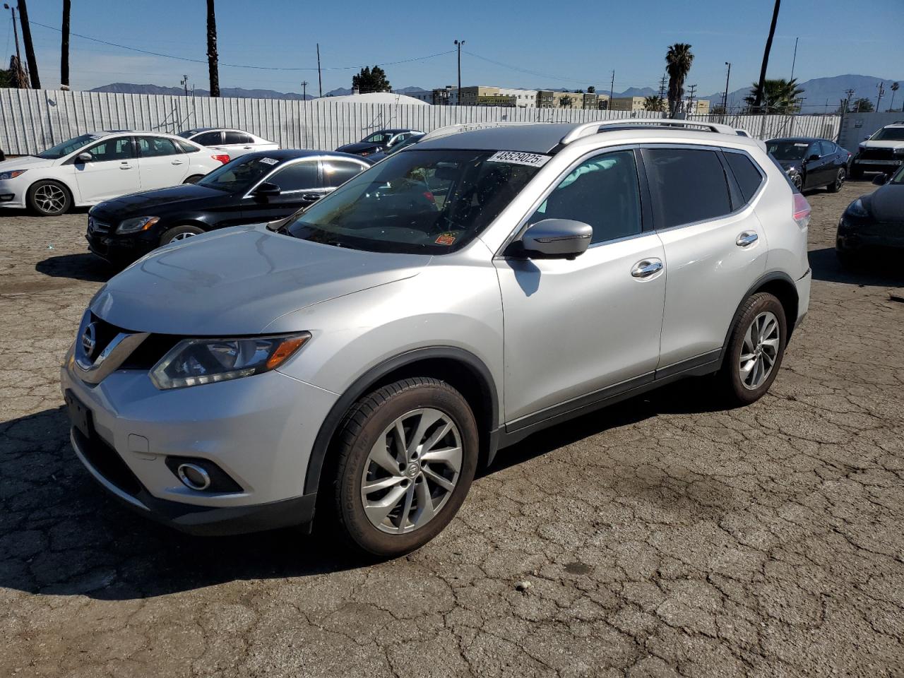 2015 Nissan Rogue VIN 5N1AT2MV5FC753488