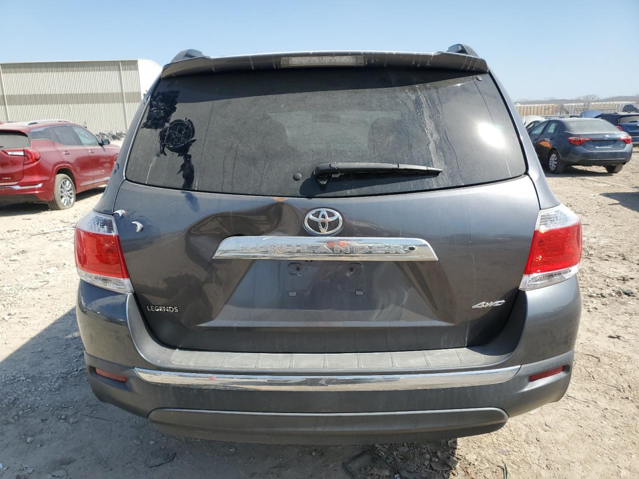 2013 Toyota Highlander VIN 5TDBK3EH5DS243535 Copart auction photo, front end damage thumbnail 6