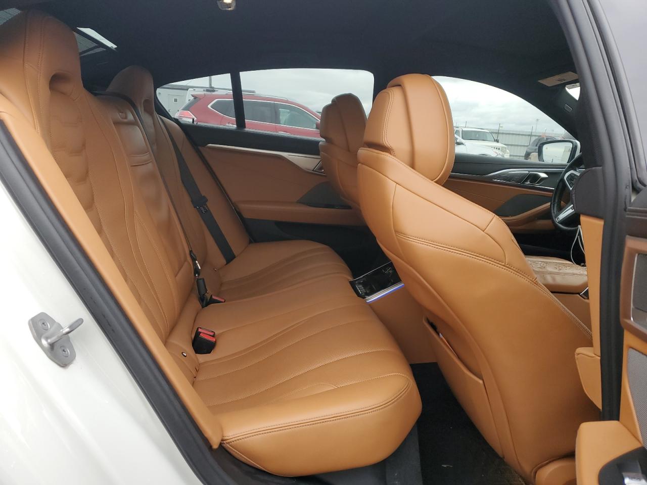 2022 BMW 8er VIN WBAGV4C01NCJ30083 Copart auction photo, front end damage thumbnail 10