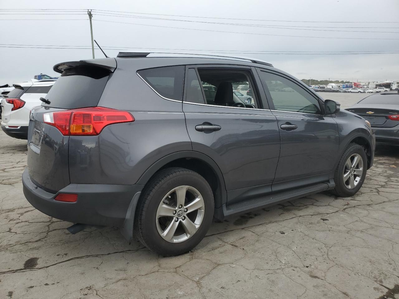 2015 Toyota RAV 4 VIN JTMWFREV0FD058595 Copart auction photo, vandalism / side damage thumbnail 3