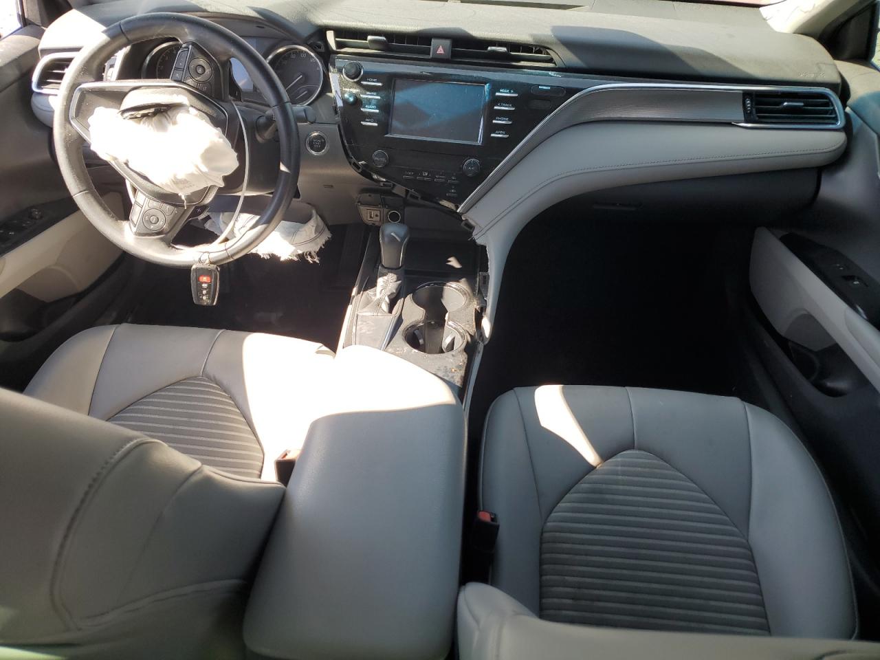 2018 Toyota Camry VIN 4T1B11HK9JU512069 Copart auction photo, front end damage thumbnail 8