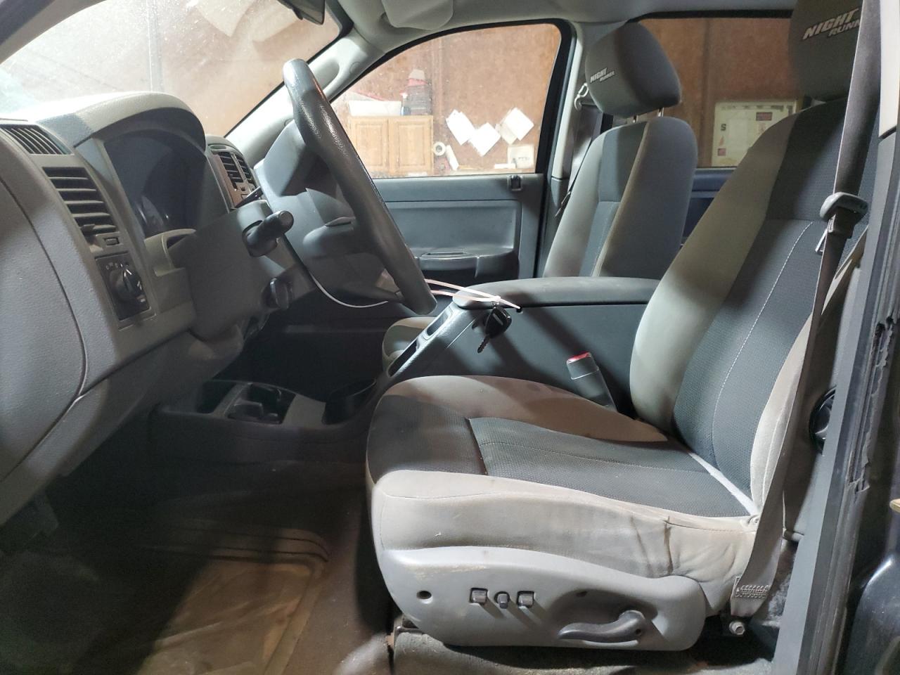 2006 Dodge Dakota VIN 1D7HW48NX6S650689 Copart auction photo, minor dent/scratches damage thumbnail 7