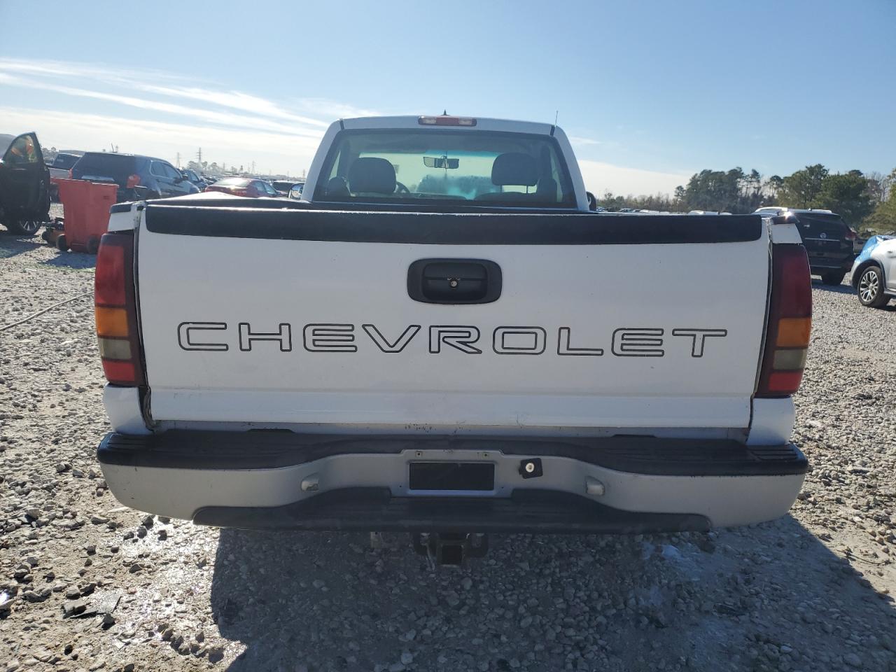 2001 Chevrolet Silverado VIN 1GCEC14V41E263167 Copart auction photo, side / rear end damage thumbnail 6