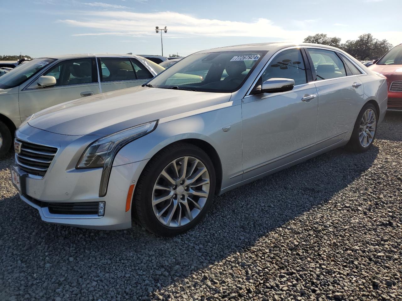 2018 Cadillac CT6 VIN 1G6KD5RS3JU125702