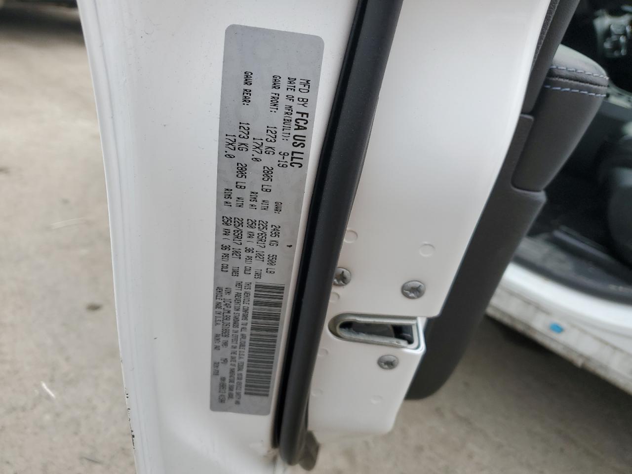 2020 Jeep Grand Cherokee VIN 1C4PJMLB9LD518928 Copart auction photo, front end damage thumbnail 13