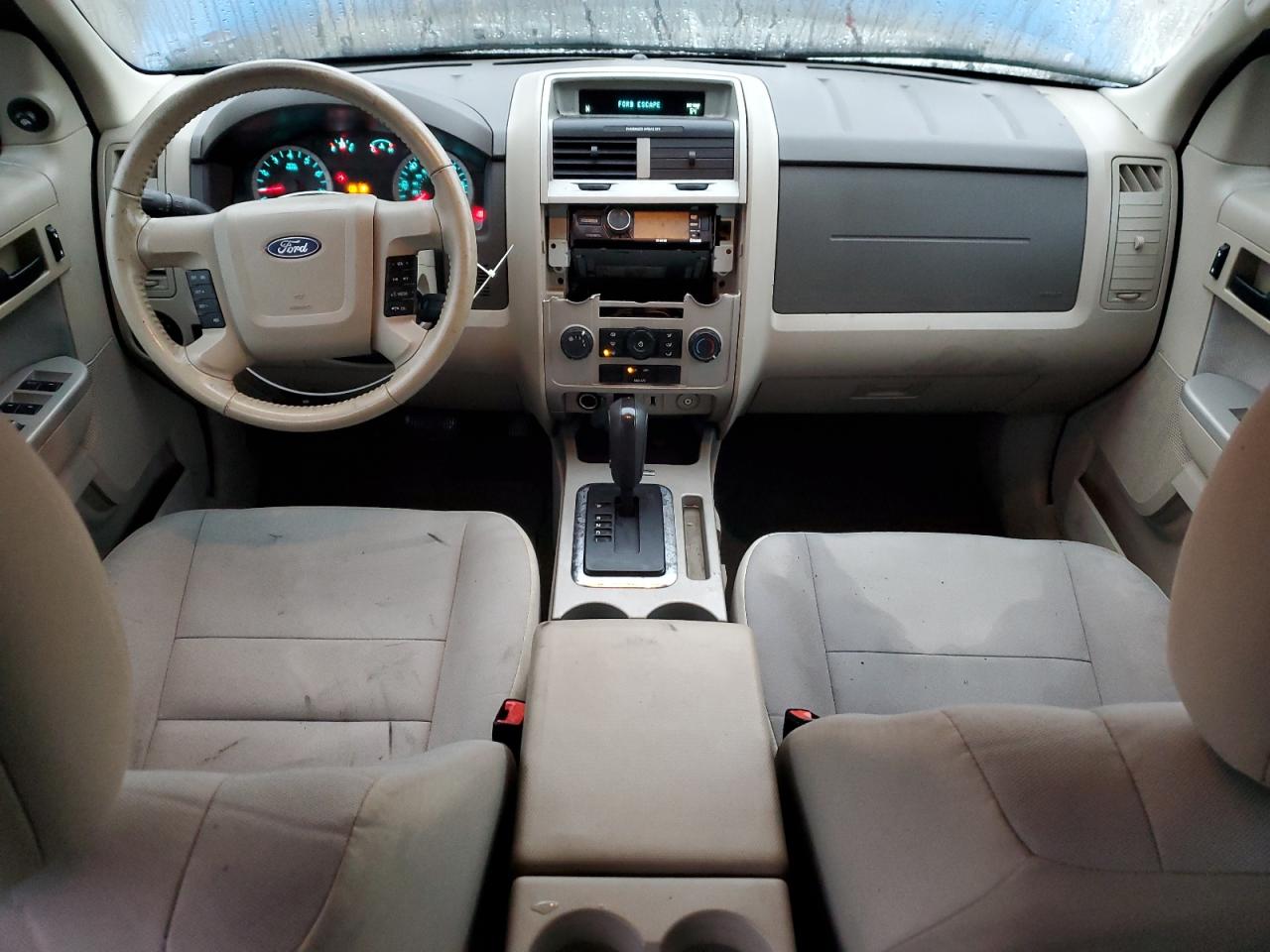 2011 Ford Escape VIN 1FMCU9DG5BKA86406 Copart auction photo, minor dent/scratches damage thumbnail 8
