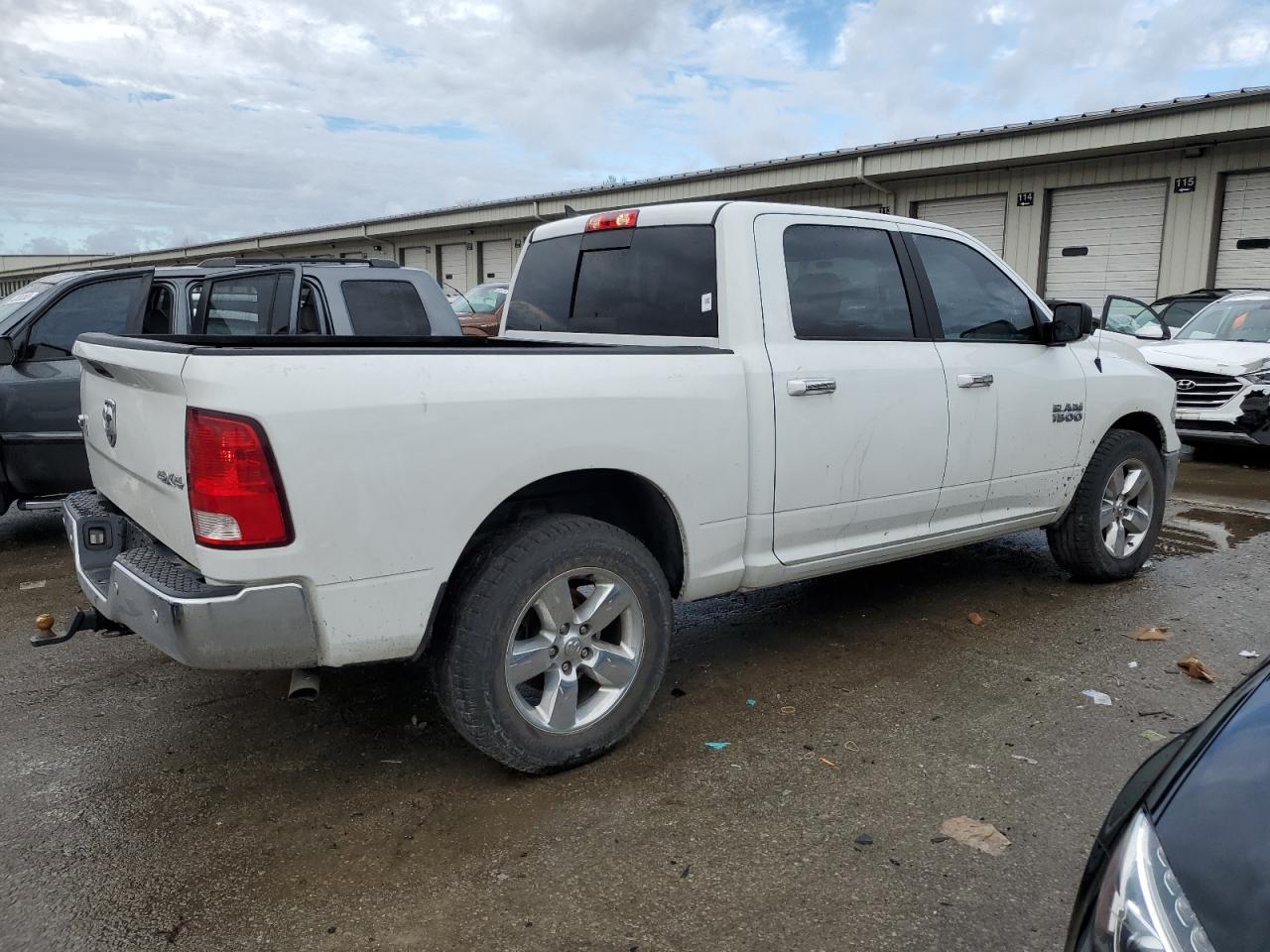 2018 RAM 1500 VIN 1C6RR7LG4JS170437 Copart auction photo, rear end / side damage thumbnail 3