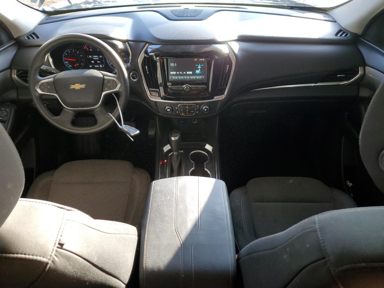 2018 Chevrolet Traverse VIN 1GNERFKW5JJ266553 Copart auction photo, minor dent/scratches damage thumbnail 8