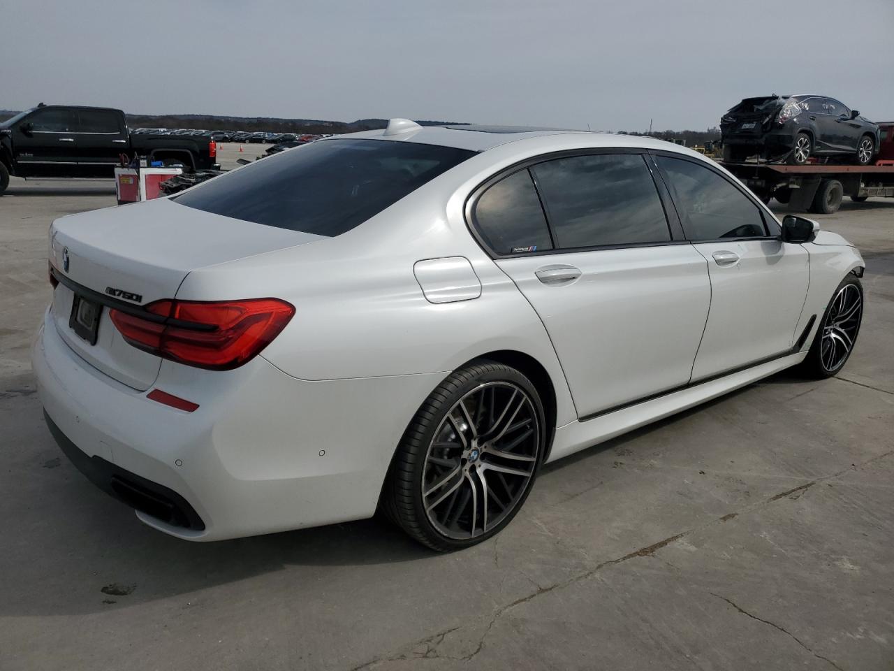 2019 BMW 7er VIN WBA7F0C59KGM24241 Copart auction photo, front end damage thumbnail 3