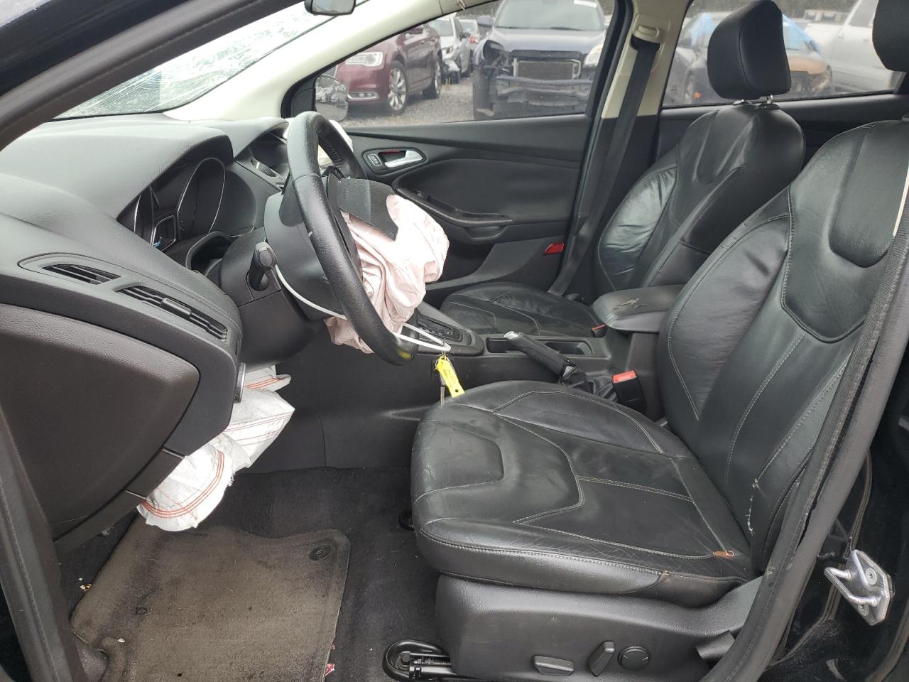 2016 Ford Focus VIN 1FADP3F28GL357383 Copart auction photo, front end / undercarriage damage thumbnail 7