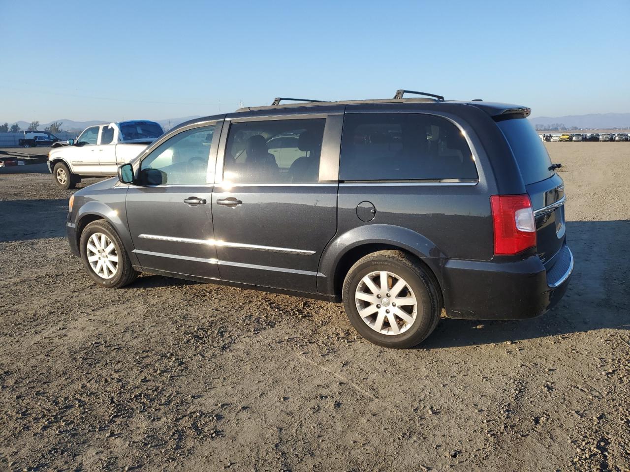 2014 Chrysler Town & Country VIN 2C4RC1BG9ER221379 Copart auction photo, minor dent/scratches damage thumbnail 2