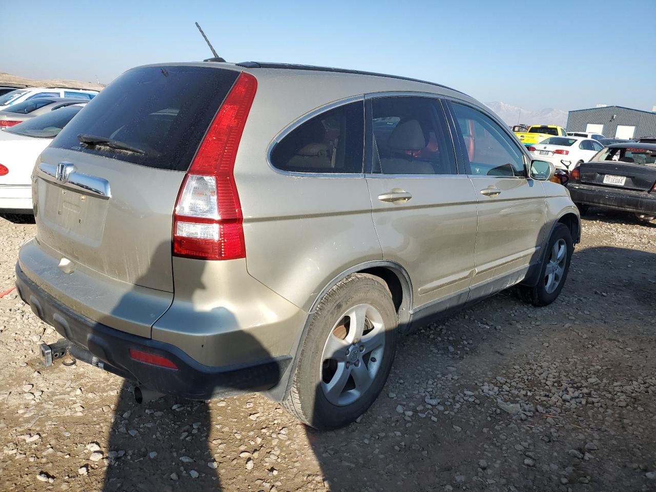 2008 Honda CR-V VIN JHLRE487X8C066716 Copart auction photo, side / front end damage thumbnail 3