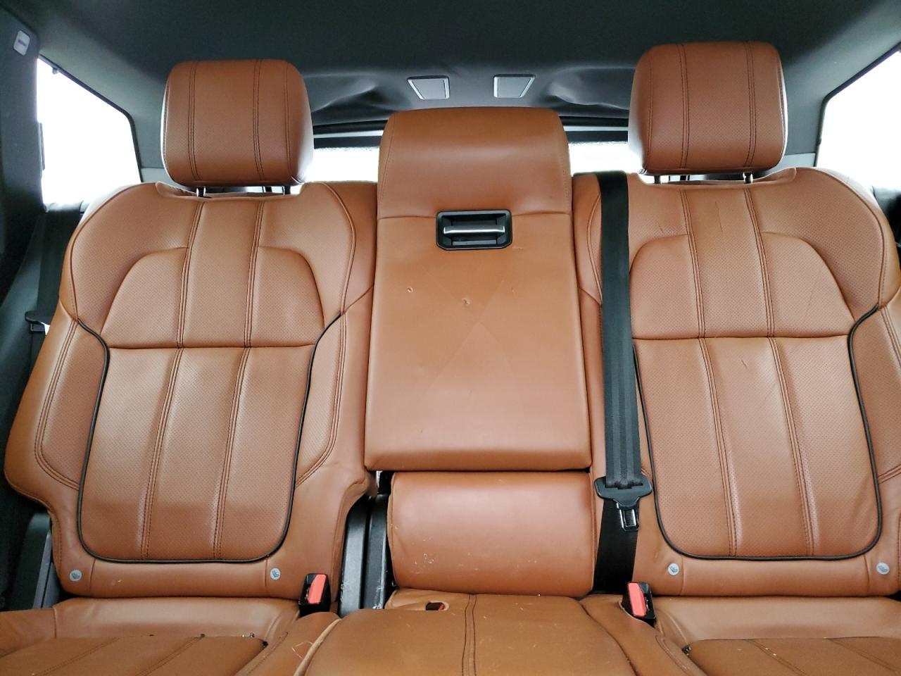 2016 Land Rover Range Rover VIN SALWR2EF3GA550833 Copart auction photo, vandalism damage thumbnail 10