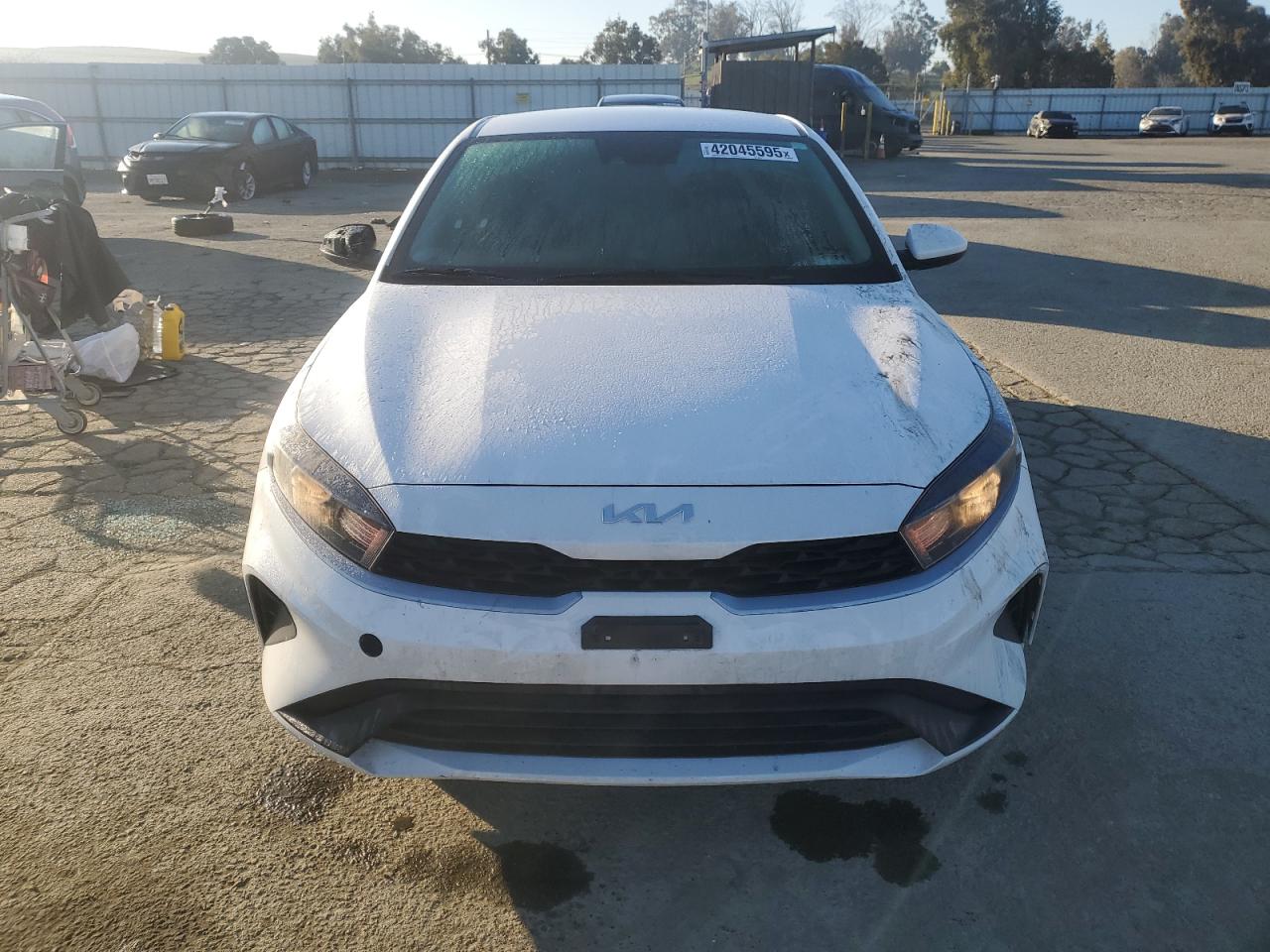 2023 KIA Forte VIN 3KPF24AD9PE506442 Copart auction photo, side damage thumbnail 5