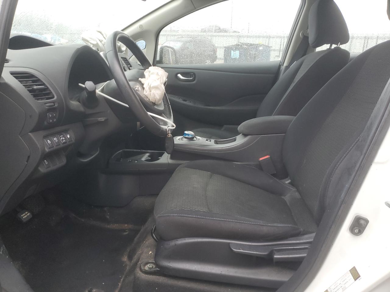 2015 Nissan Leaf VIN 1N4AZ0CP5FC303453 Copart auction photo, front end / side damage thumbnail 7