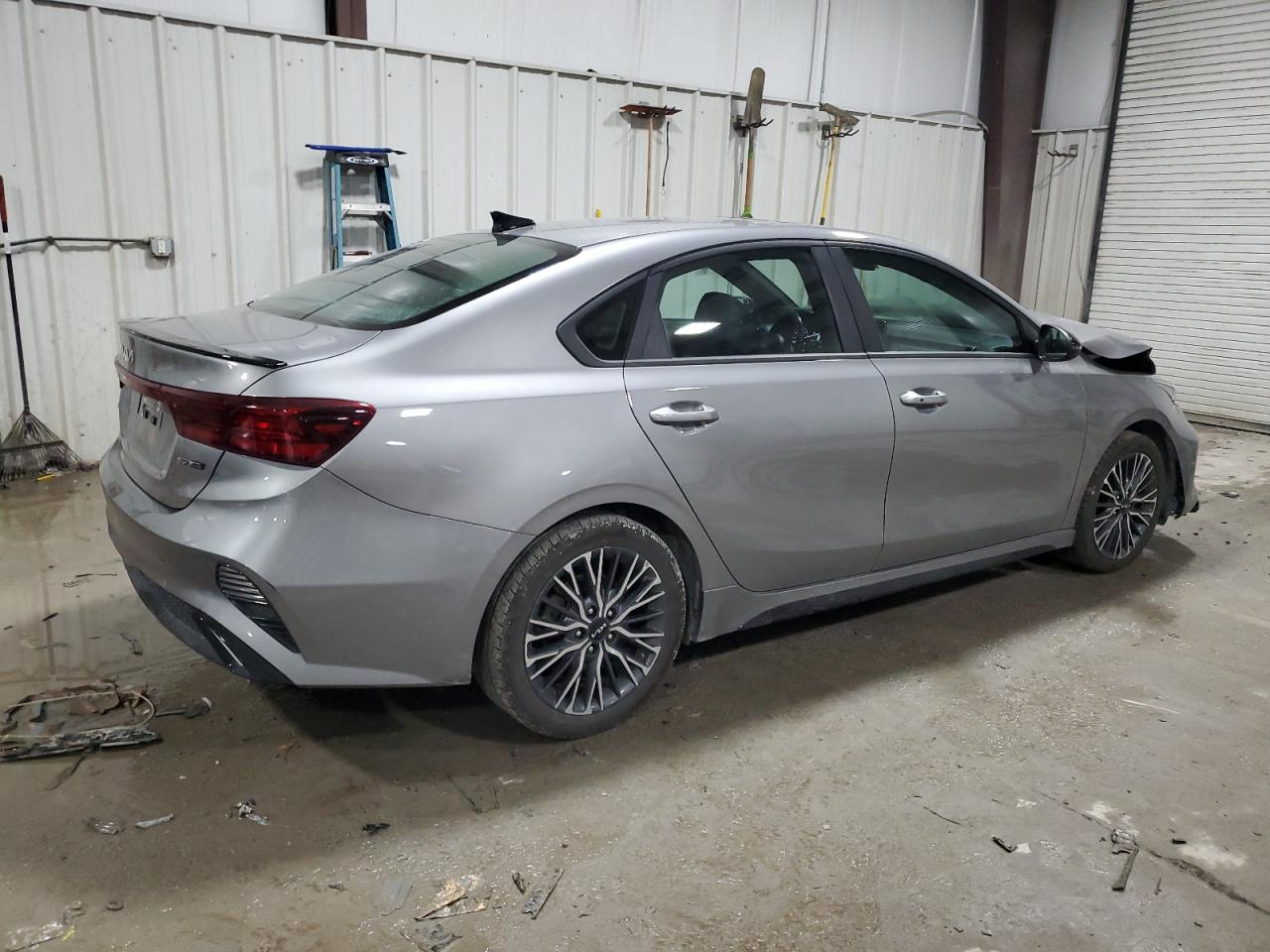 2023 KIA Forte VIN 3KPF54AD7PE599338 Copart auction photo, front end damage thumbnail 3