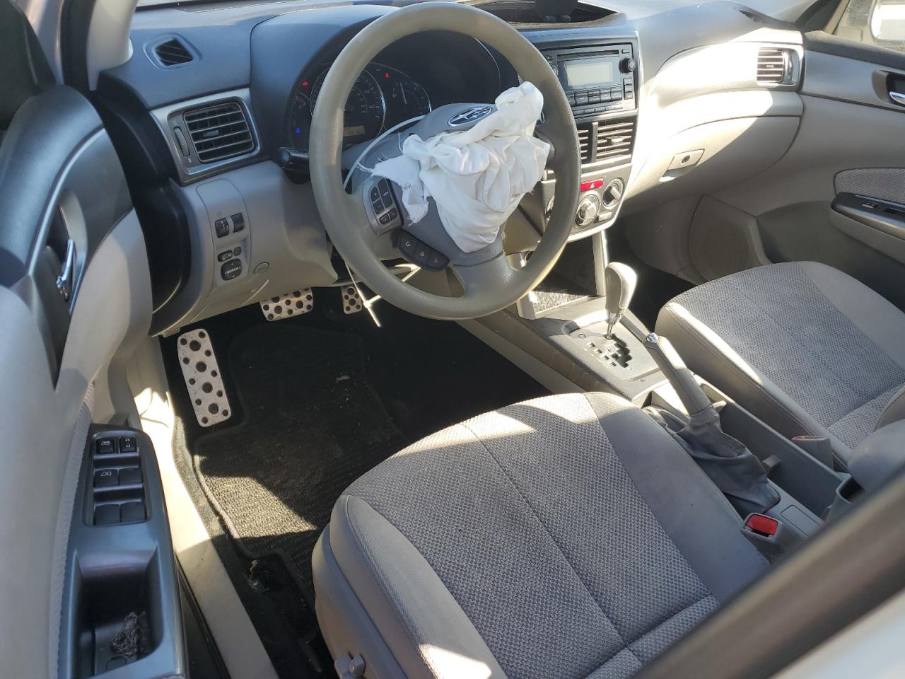 2013 Subaru Forester VIN JF2SHGAC6DH427551 Copart auction photo, front end / mechanical damage thumbnail 8