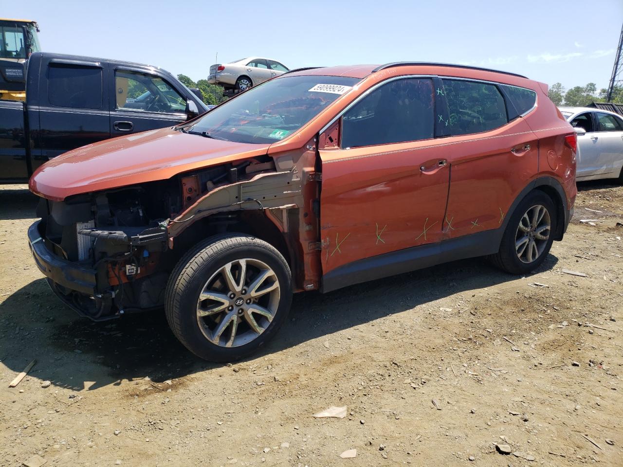 2014 Hyundai Santa Fe VIN 5XYZU3LA8EG182517