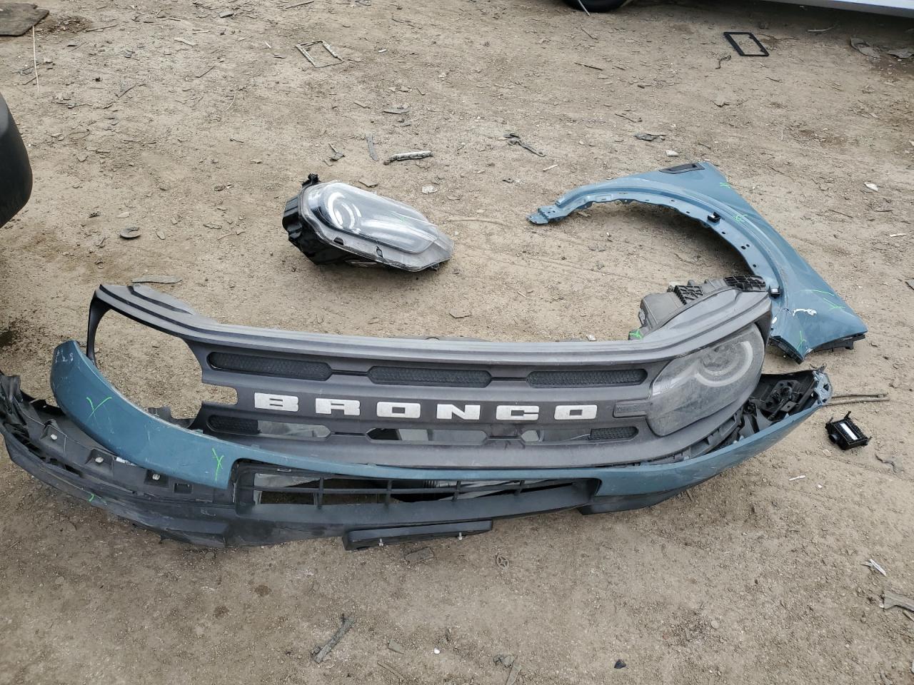 2023 Ford Bronco VIN 3FMCR9B67PRD80033 Copart auction photo, front end damage thumbnail 13
