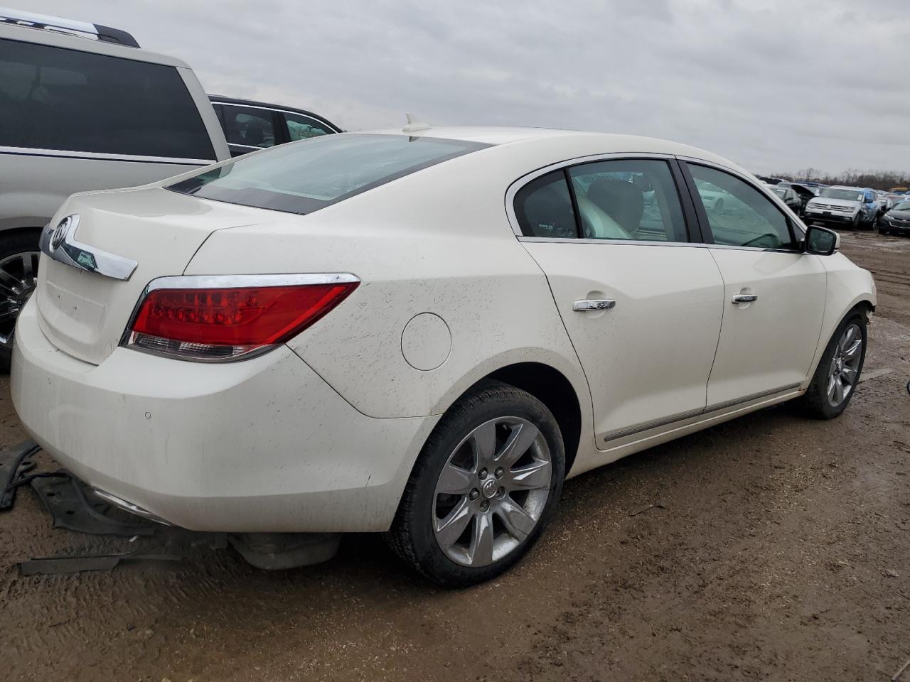 2013 Buick LaCrosse VIN 1G4GF5E35DF221296 Copart auction photo, front end / side damage thumbnail 3