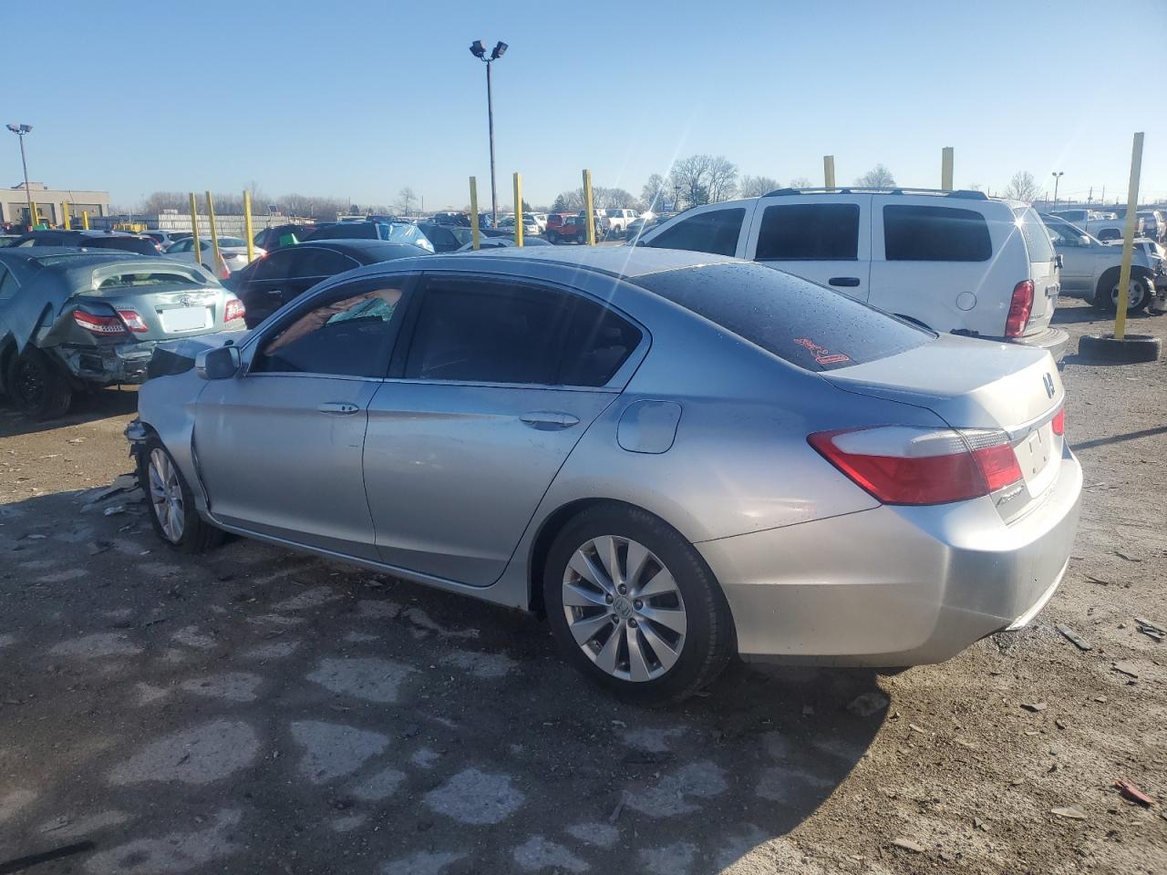 2014 Honda Accord VIN 1HGCR2F7XEA030290 Copart auction photo, front end / minor dent/scratches damage thumbnail 2