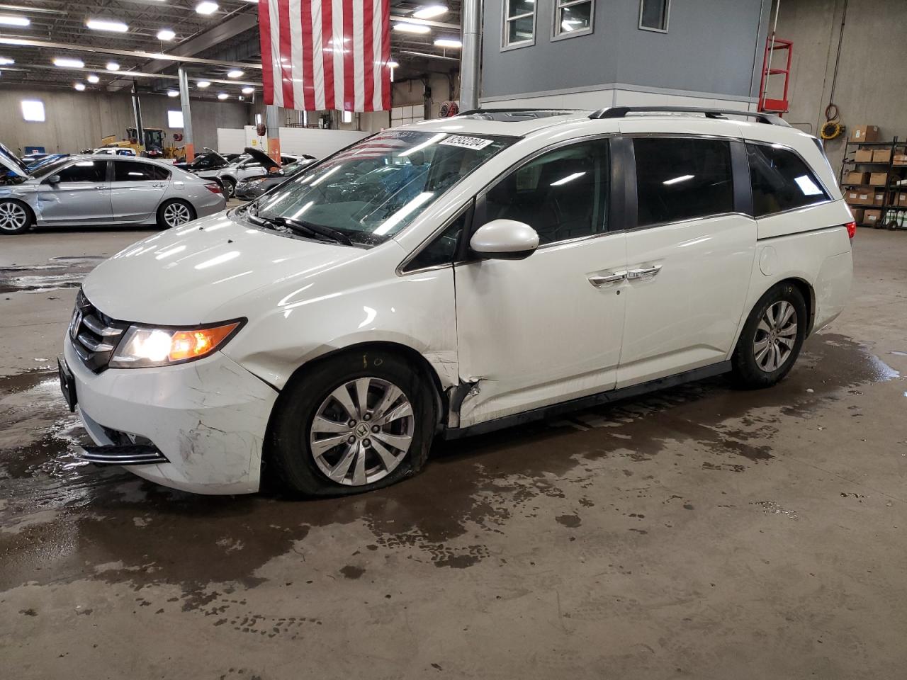 2016 Honda Odyssey VIN 5FNRL5H68GB022330