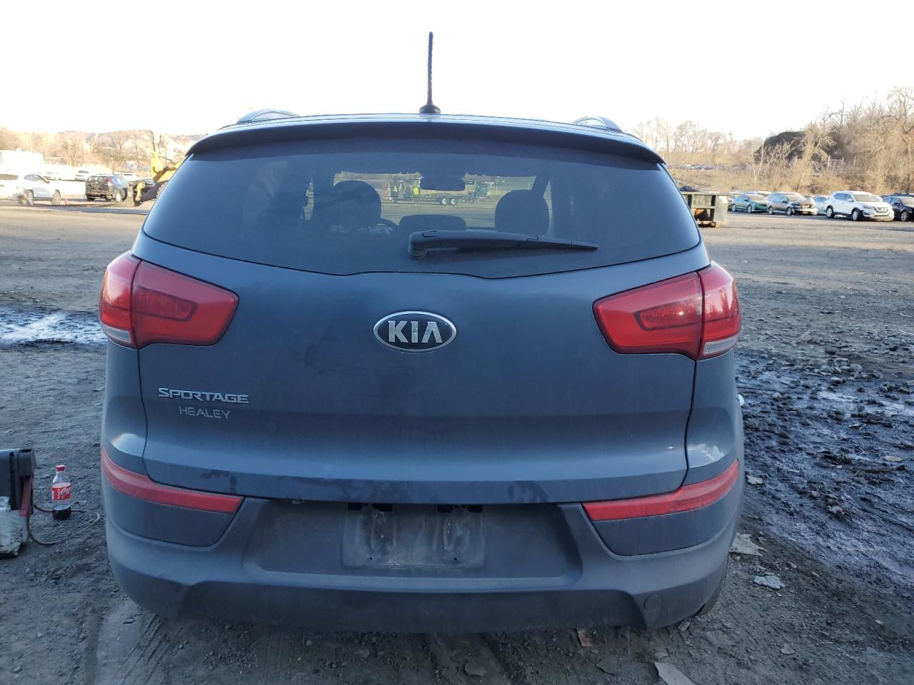 2016 KIA Sportage VIN KNDPBCAC6G7840644 Copart auction photo, front end / minor dent/scratches damage thumbnail 6