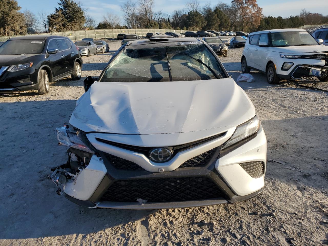 2019 Toyota Camry VIN 4T1B61HK4KU235088 Copart auction photo, rollover damage thumbnail 5