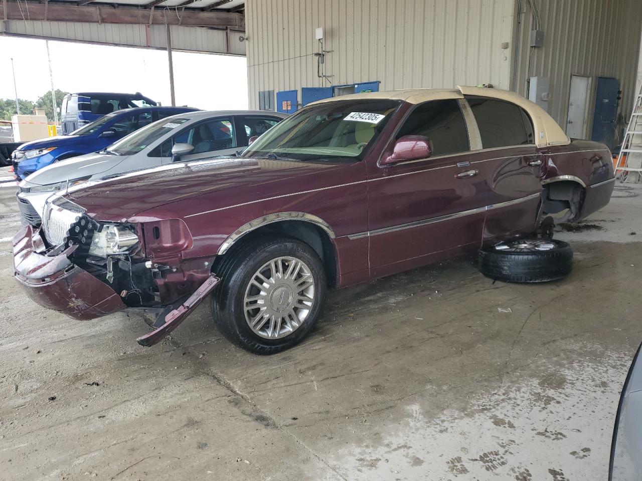 2006 Lincoln Town Car VIN 1LNHM83W56Y601626